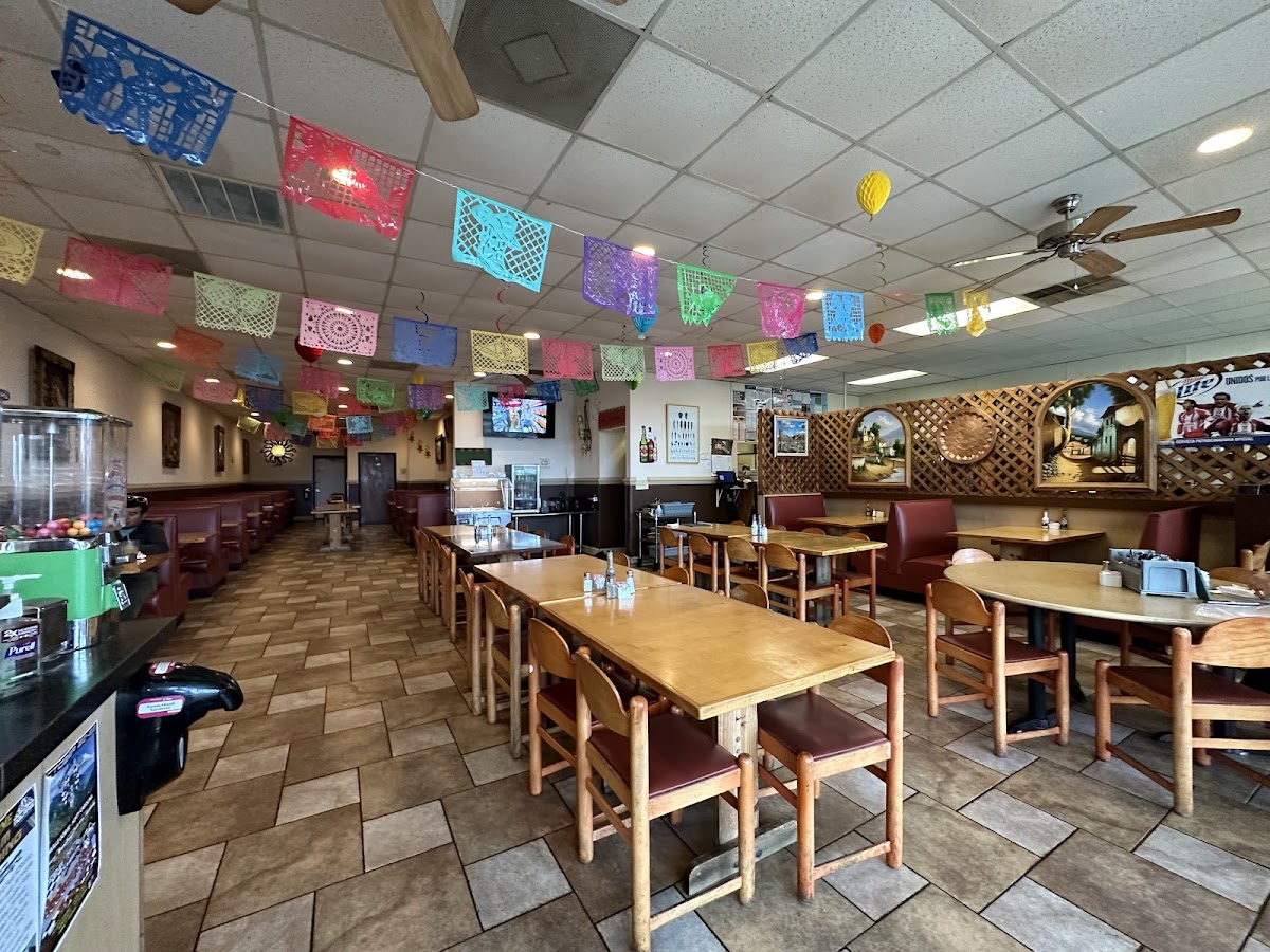 Mi Paloma Mexican Restaurant Photos 2